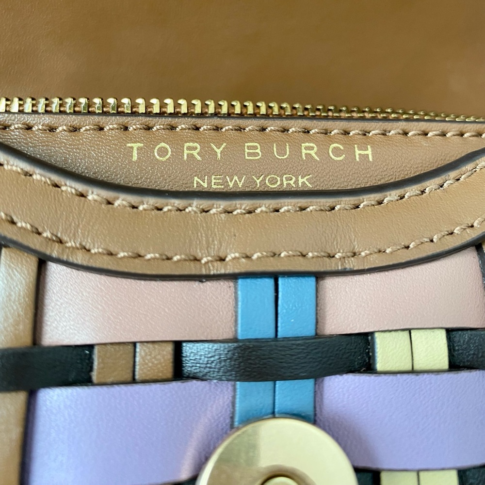 💕 Tory Burch Britten Woven Convertible Crossbody 💕 - Picture 12 of 13